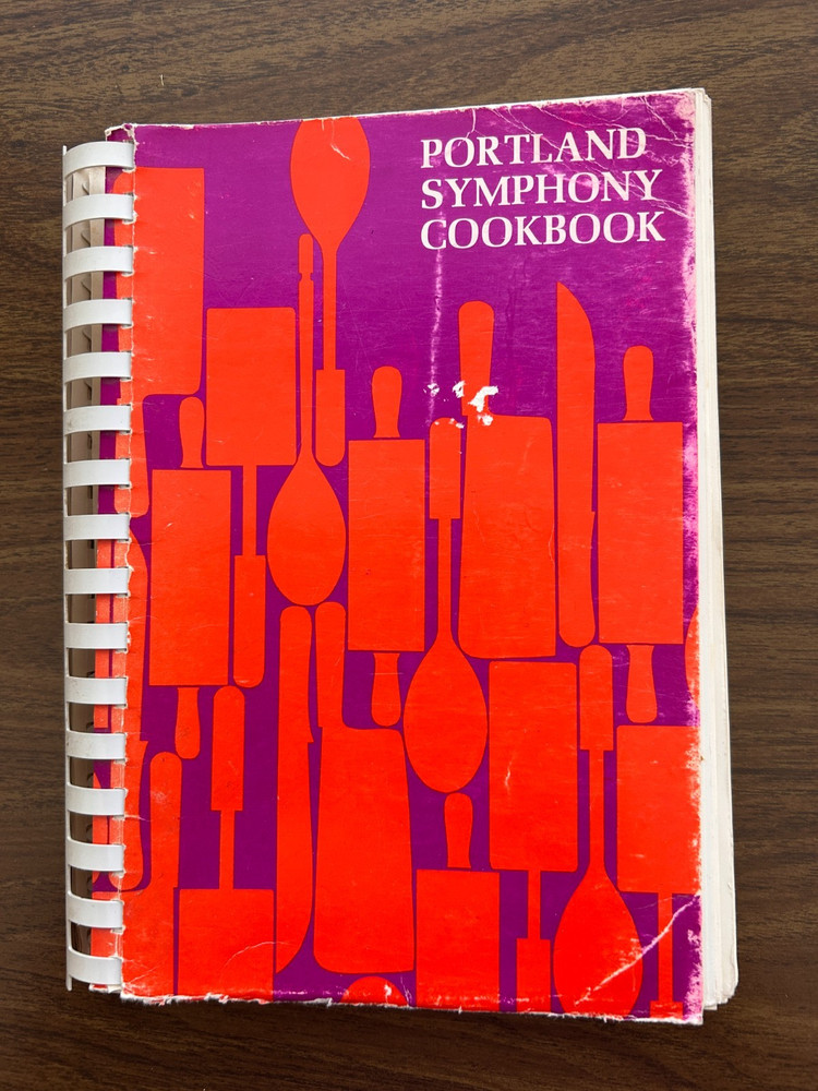 Portland Symphony Cookbook 1974 vintage Oregon 334 pages spiral