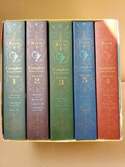 Oz, the Complete Paperback Collection Volume 1-5 L Frank Baum