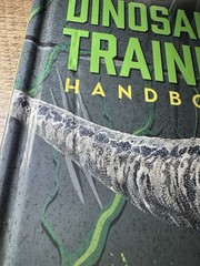 Scholastic Jurassic World Dinosaur Trainer HandBook Rare ISBN 978-1-338-64715-0