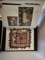 WARTIME QUILTS by Annette Gero – & Appliques from Military Fabrics, Quilting 05