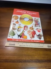 FULL-COLOR HOLIDAY VIGNETTES -CD ROM AND BOOK By DOVER