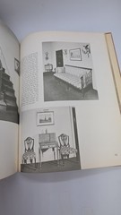 Living with Antiques Edited by Alice Winchester Galahad Books