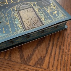 Signed Waterstones Alchemy of Secrets Stephanie Garber Key Cover