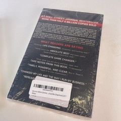 Extreme Ownership: How U.S. Navy Seals Lead and Win – Paperback NEW