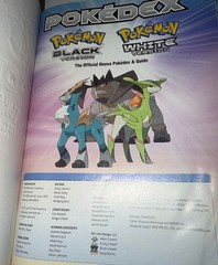 Official POKEMON Black and White Strategy Guide Volume With All Posters Lot Of 3