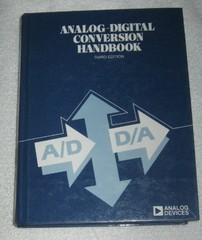 Analogue/Digital Conversion Handbook (Analog Devices Technical Handb… Hardback