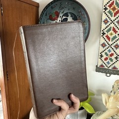 ESV Study Bible Trutone Brown 2016 Edition Gold Pages Bookmark English Standard