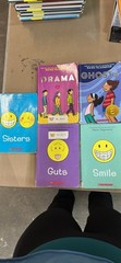 Raina Telgemeier Collection Set (Smile, Drama, Sisters, Ghosts, Guts) Paperback