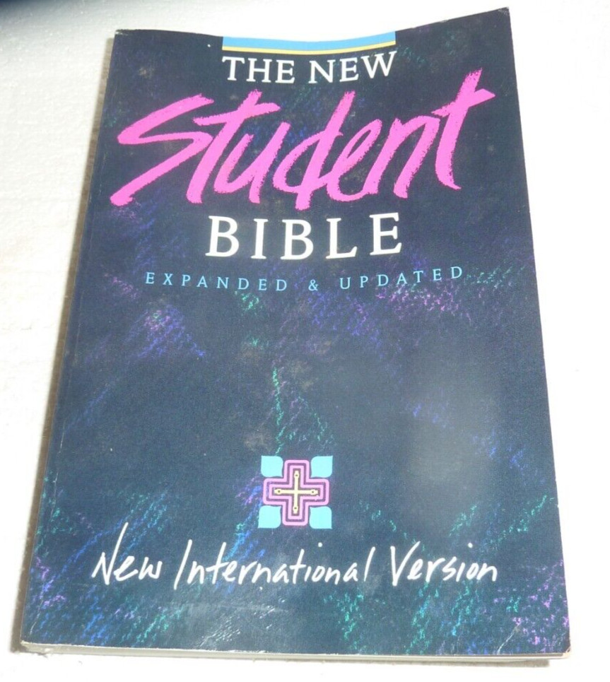 The New Student Bible – New International Version – Paperback