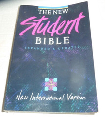 The New Student Bible – New International Version – Paperback