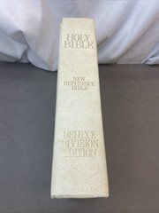 HOLY BIBLE KJV Family White Leather Red Letter Coffee Table 11.5 X 9