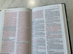 NIV Thinline Bible 2005 Navy Blue Bonded Leather Text 1984