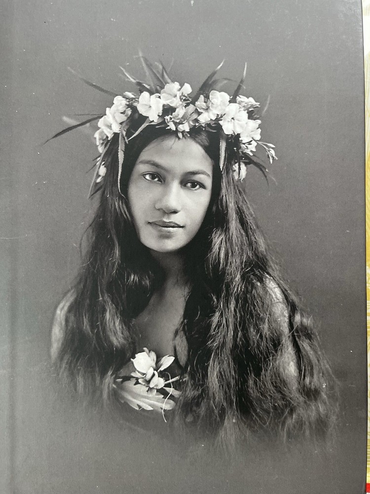 TAHITIAN BEAUTIES 1904-1921 : LUCIEN GAUTHIER, PHOTOGRAPHER – Serge Kapou 1st Ed