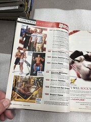 Muscle & Fitness Magazine, August 2006, Military issue T14