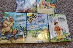 Lot 5 Vintage 1998 American Classics Collection Illustrated Mini Books