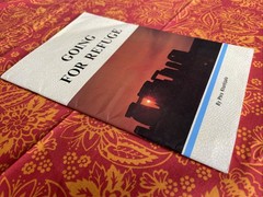 Going for Refuge by Phra Khantipalo (Vintage Buddhist Text, Taiwan PB 26 pages)