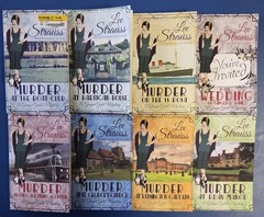 Lee Strauss 7 Ginger Gold Mysteries 1-3, 6-9, + You’re Invited To the Wedding