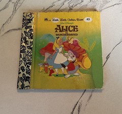 Vtg 1991 A Little Little Mini 2.75” Golden Book #43 Alice In Wonderland – Disney