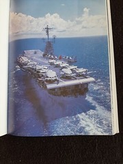 Naval Historical book from 1775-1991. NOS 341 pages many pictures
