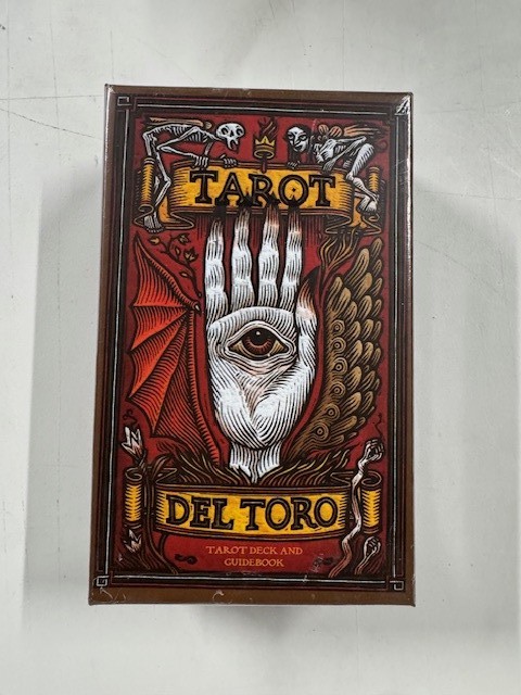 Tarot del Toro: A Tarot Deck and Guidebook by the World of Guillermo del Toro