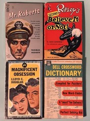 [LOT of 30] Vintage Paperbacks Great Authors & Titles Various Mixed Genres Clean