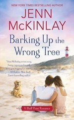 Barking Up the Wrong Tree; A Bluff Point R- 0399584749, paperback, Jenn McKinlay