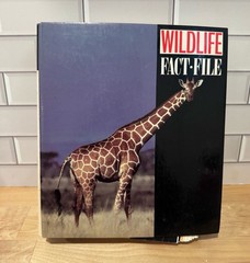 Wildlife Fact File Card Set Group 1-2 Binder Mammals Birds Near Complete