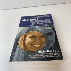 SHE SAID YES by Misty Bernall paperback book FREE SHIPPING Christian columbine
