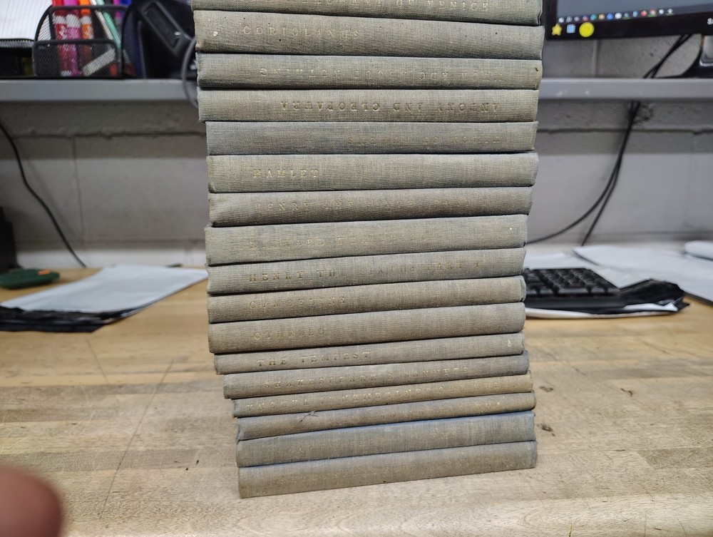 The Yale Shakespeare Collection by William Lyon Phelps HC – GOOD