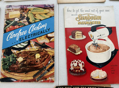 1920-1950’s Vintage lot of Recipe Booklets, Pamphlets, Advertising,Cookbooks