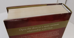 Names of God Bible by Ann Spangler (2011, Hardcover) Pre-owned with Dust Jacket