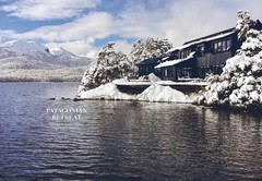Mountain House: Studies in Elevated Design, Freudenberger, Nina, Good Book