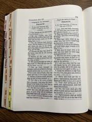 Holy Bible : King James Version Black Bonded Leather, Wide Margin by Hendrickson