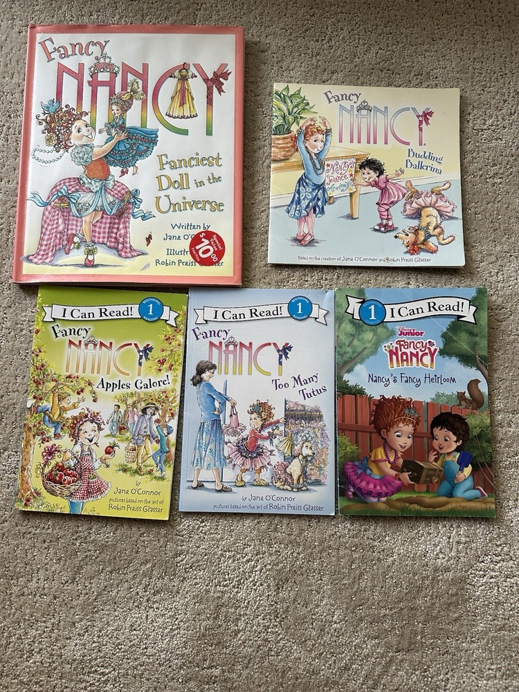 Fancy Nancy Books I Can Read Lot 5 (1 Hard Back, 4 Soft Cover)