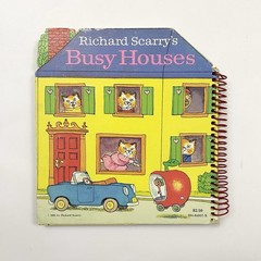 Vintage 1981 Richard Scarry’s Busy Houses RARE Shaped Board Book Spiral Bound