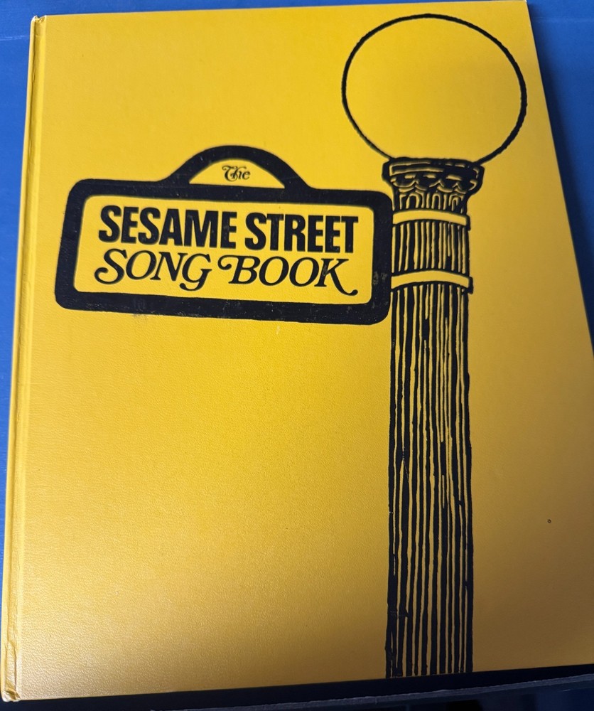 Vintage 1971 Sesame Street Song Book Hardcover Simon & Schuster CTW Joe Raposo