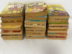 Moby Books Illustrated Classic Editions Mini Paperback Books Lot of 22