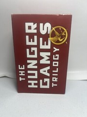 Hunger Games Trilogy Boxed Set : Paperback Classic Collection by Suzanne Collins