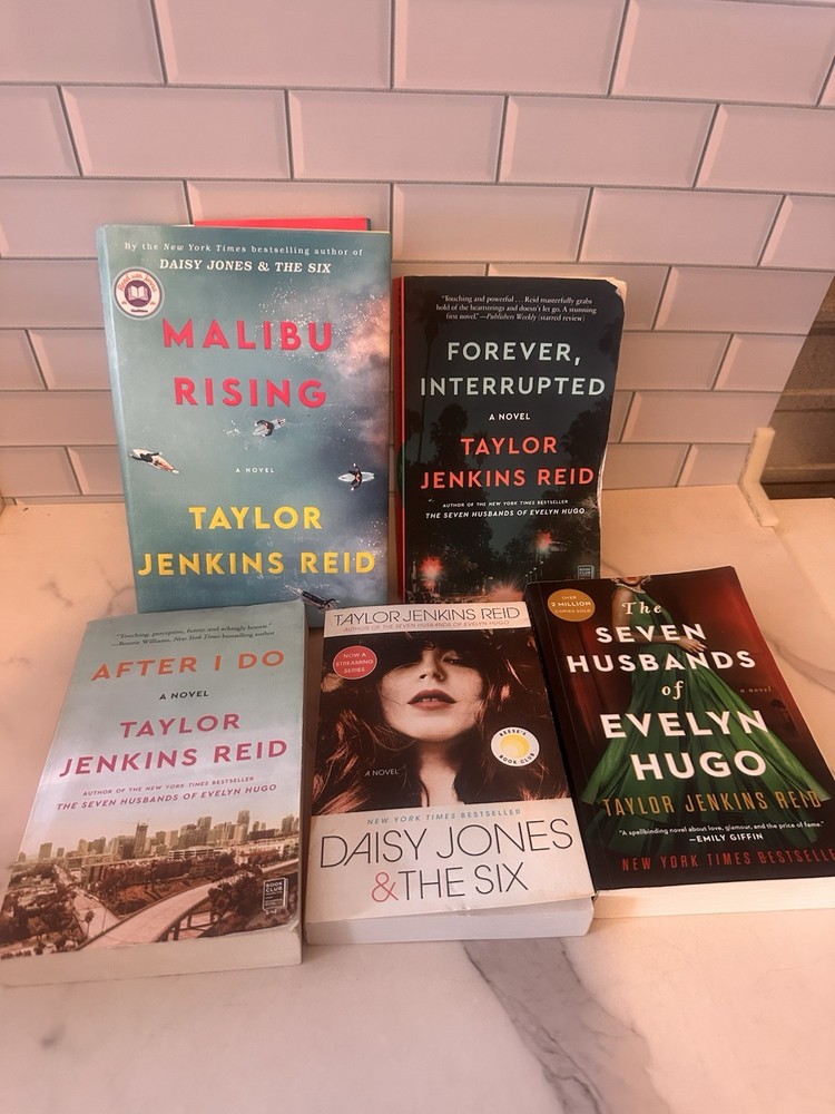 Taylor Jenkins Reid Lot Of 5 Evelyn Hugo Daisy Jones Malibu Rising