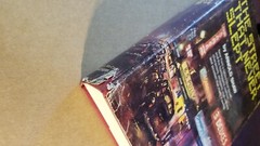 Hardcover with frayed dust Arnold Shaw – The Street that Never Slept, see photos