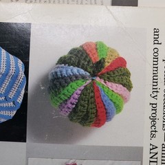 Latge Print Needlecraft Book Mildred Graves Ryan 51 Projects Knit Crochet Needle