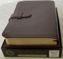 ESV COMPACT THINLINE EDITION. PREMIUM BONDED LEATHER. SLIDE TAB. NEW IN BOX.