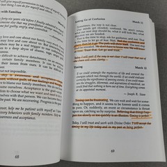 The Language of Letting Go Melody Beattie Daily Meditations 2002 Hazelden Book