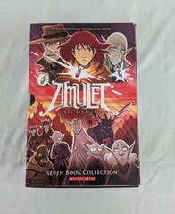 Amulet Box Set Books 1-7 Kazu Kibuishi Collection Graphix Scholastic Box Sleeve