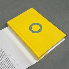Digital Minimalism: Choosing a Focused – Hardcover, by Newport Cal – VERY GOOD
