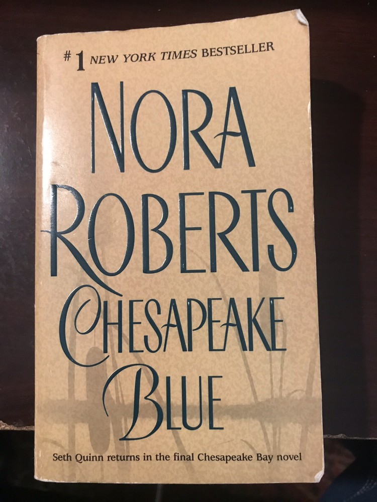 2002 „Chesapeake Blue” Book by Nora Roberts – Used, 371 Pages, Paperback