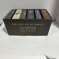 George R.R. Martin A Song of Ice and Fire Paperback Box Set HarperVoyager 2012