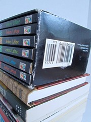 Kids Books Lot of 26, Scholastic, Popular and Others, Mixed School Ages Genres