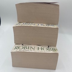 Ship of Magic, Mad Ship, Ship of Destiny 3 book series Robin Hobb, Liveship