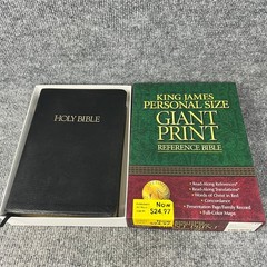 Holy Bible KJV Personal Size Giant Print Reference Bonded Leather Nelson 544